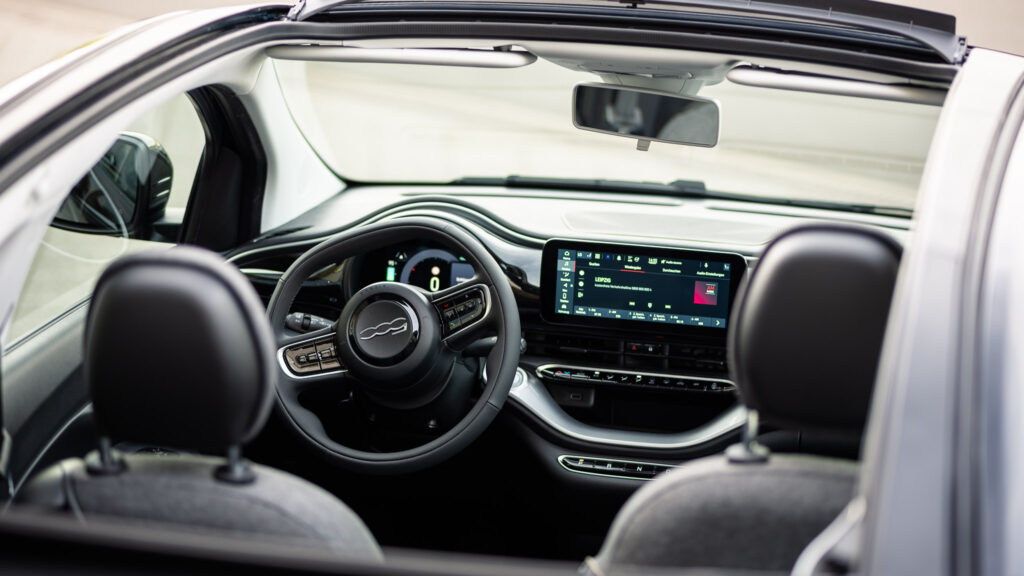 nextmove Fiat 500e