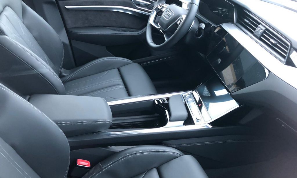 Audi e-tron Series one innen