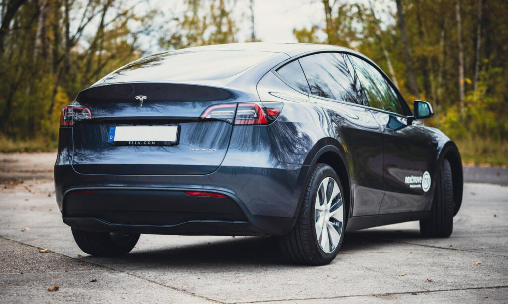 nextmove Tesla Model Y
