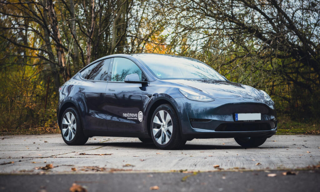 nextmove Tesla Model Y
