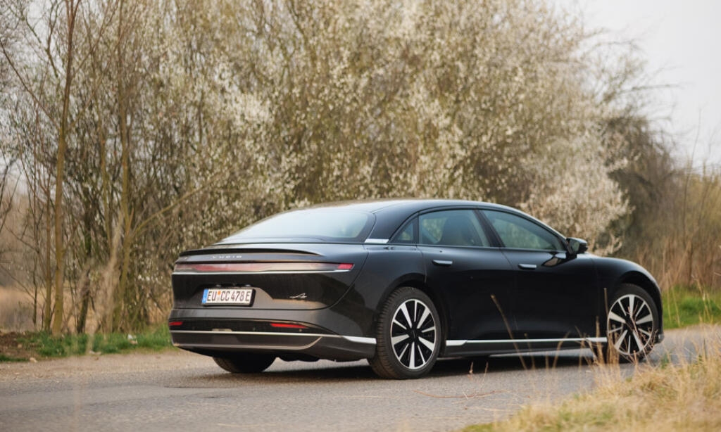 nextmove Lucid Air Exterieur