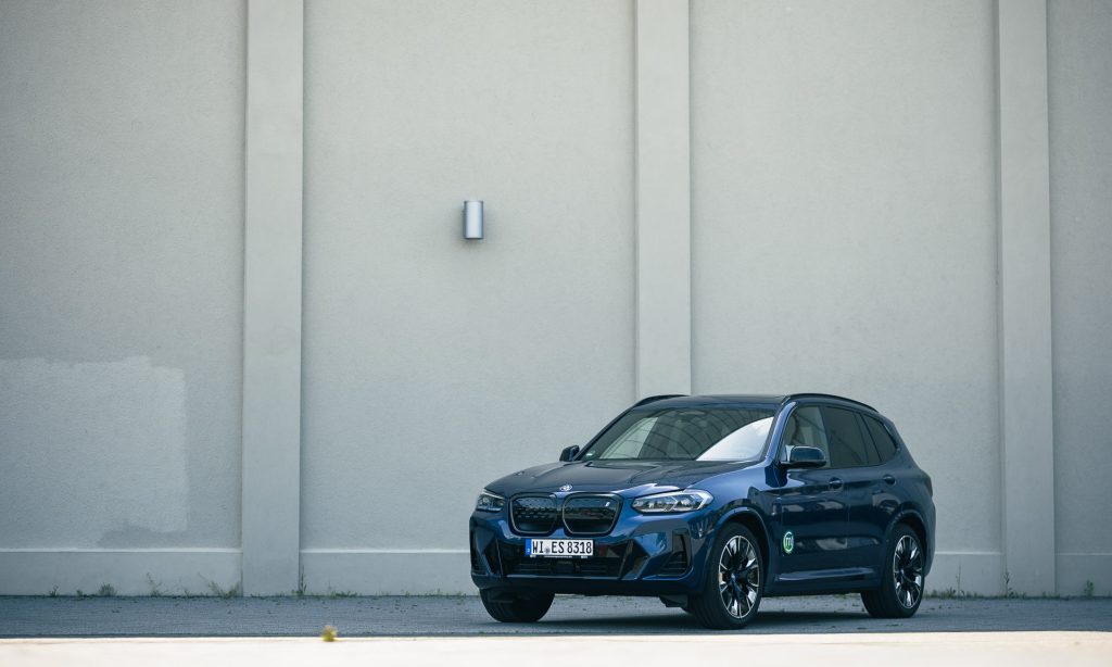 nextmove BMW iX3