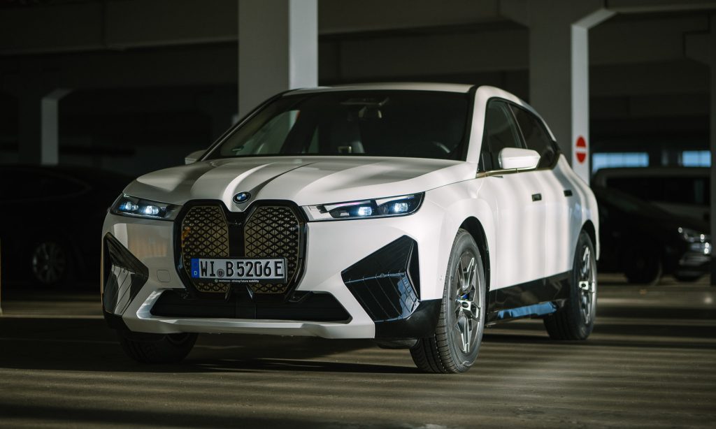 nextmove BMW iX