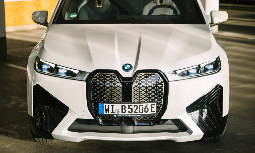 nextmove BMW iX