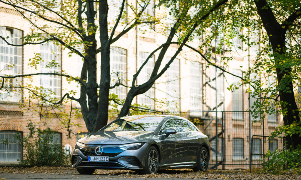 nextmove Mercedes EQE